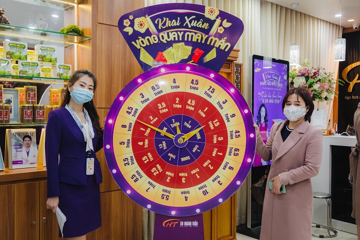 Không Khí Phòng Khám Ngày Khai Xuân Nhâm Dần 2022 Tại Thẩm Mỹ Hoàng Tuấn